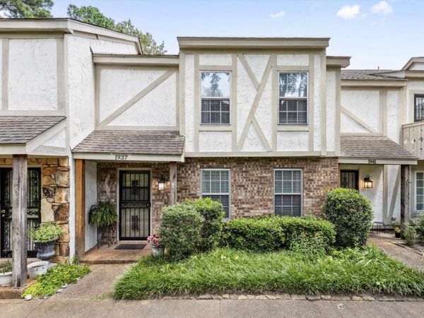 1937 INNSBRUCK DR, Unit 46, Germantown, TN 38138