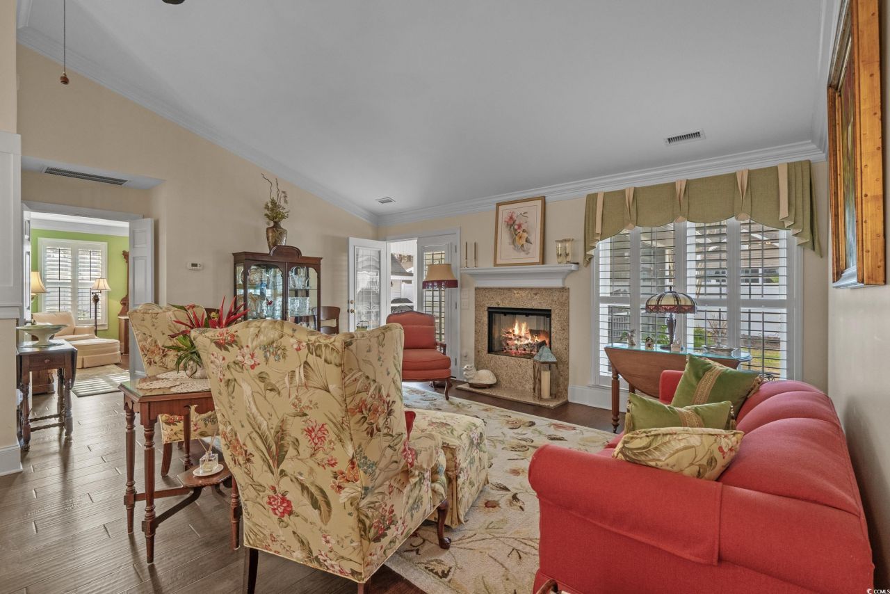 1523 27th Ave. N Photo 10