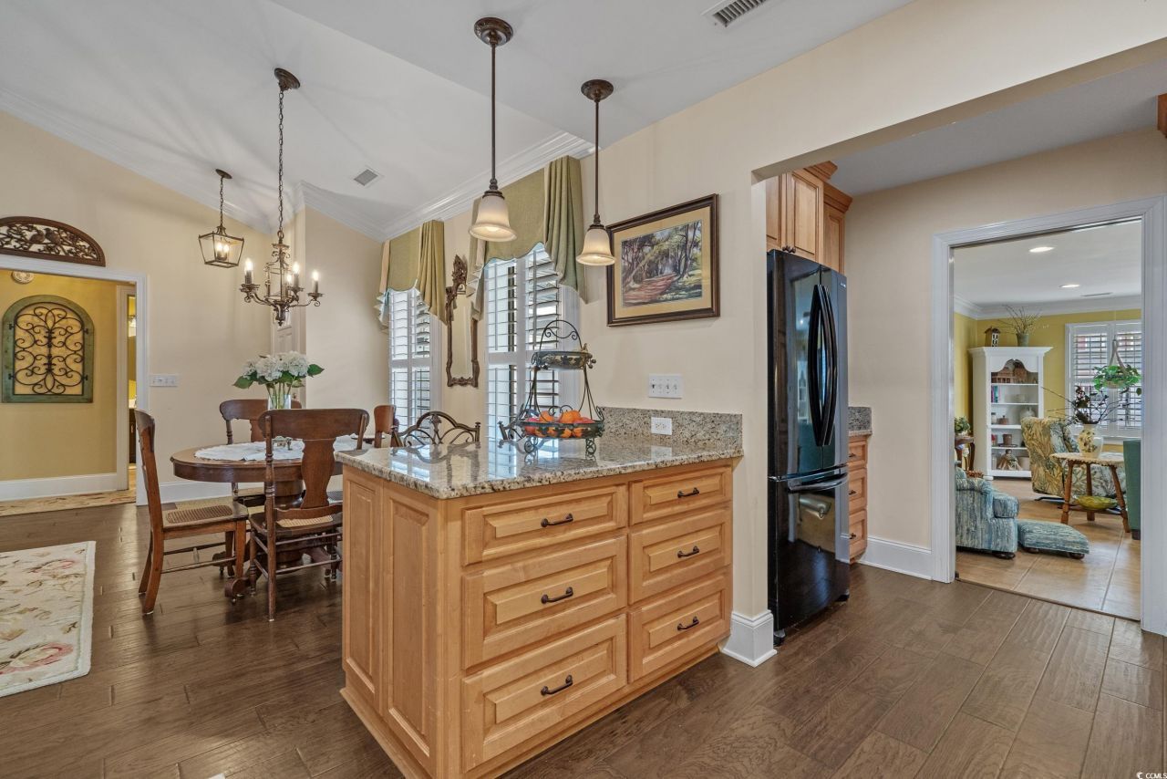 1523 27th Ave. N Photo 16