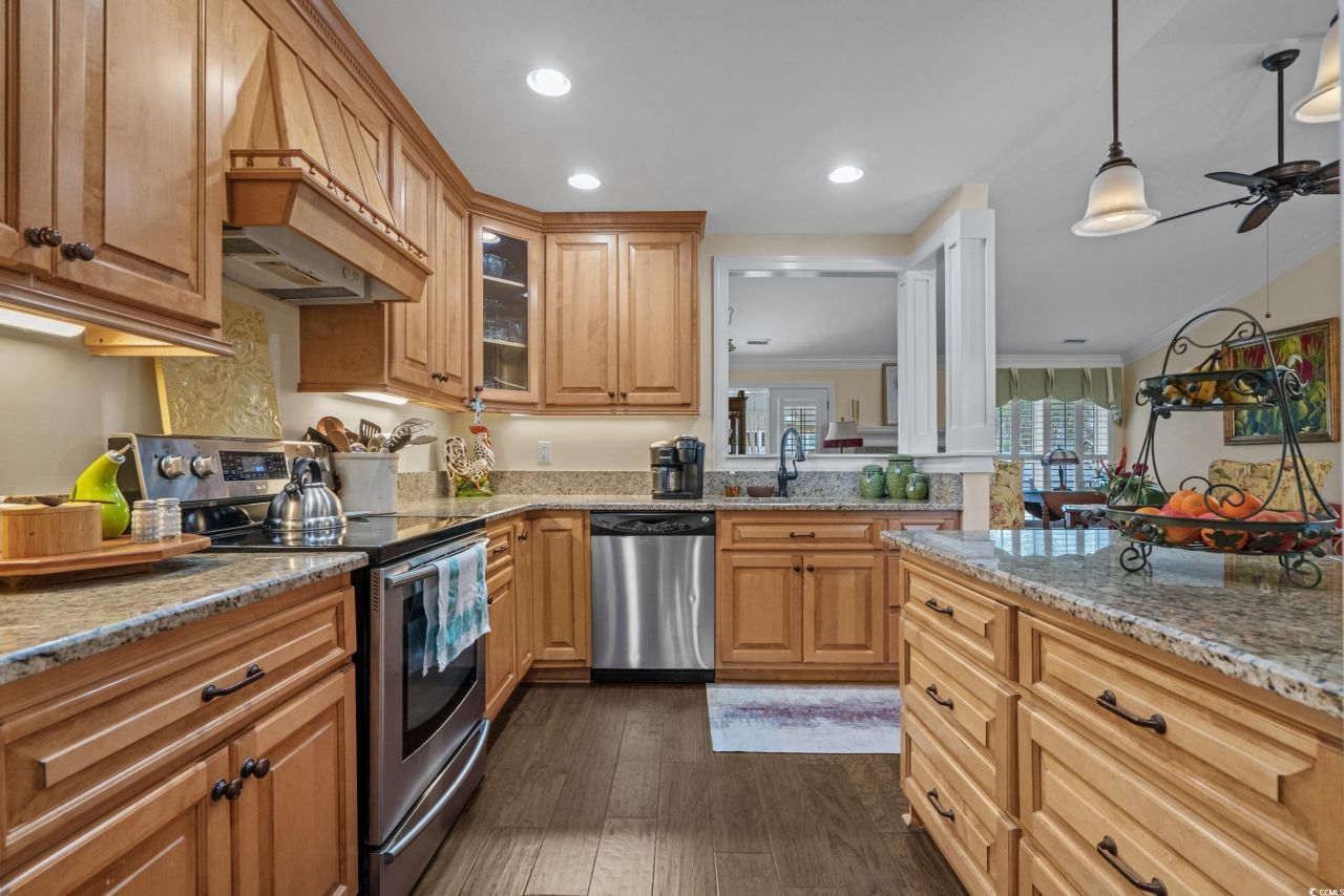 1523 27th Ave. N Photo 17