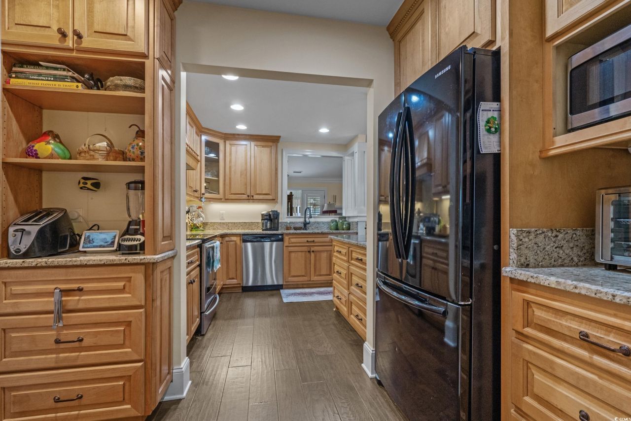 1523 27th Ave. N Photo 20