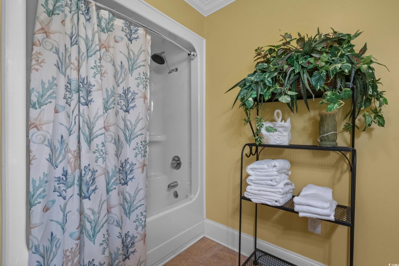 1523 27th Ave. N Photo 32