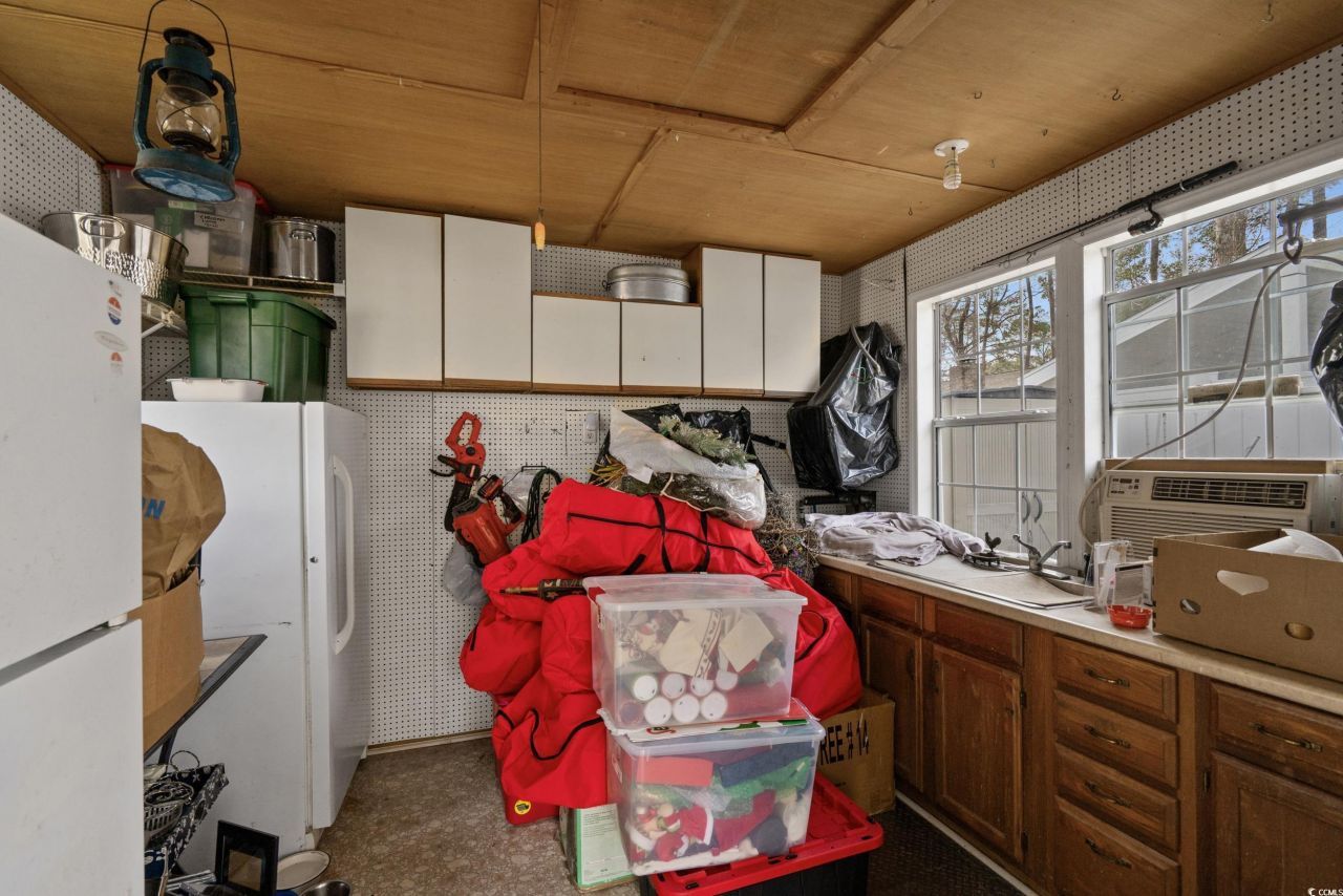 1523 27th Ave. N Photo 38