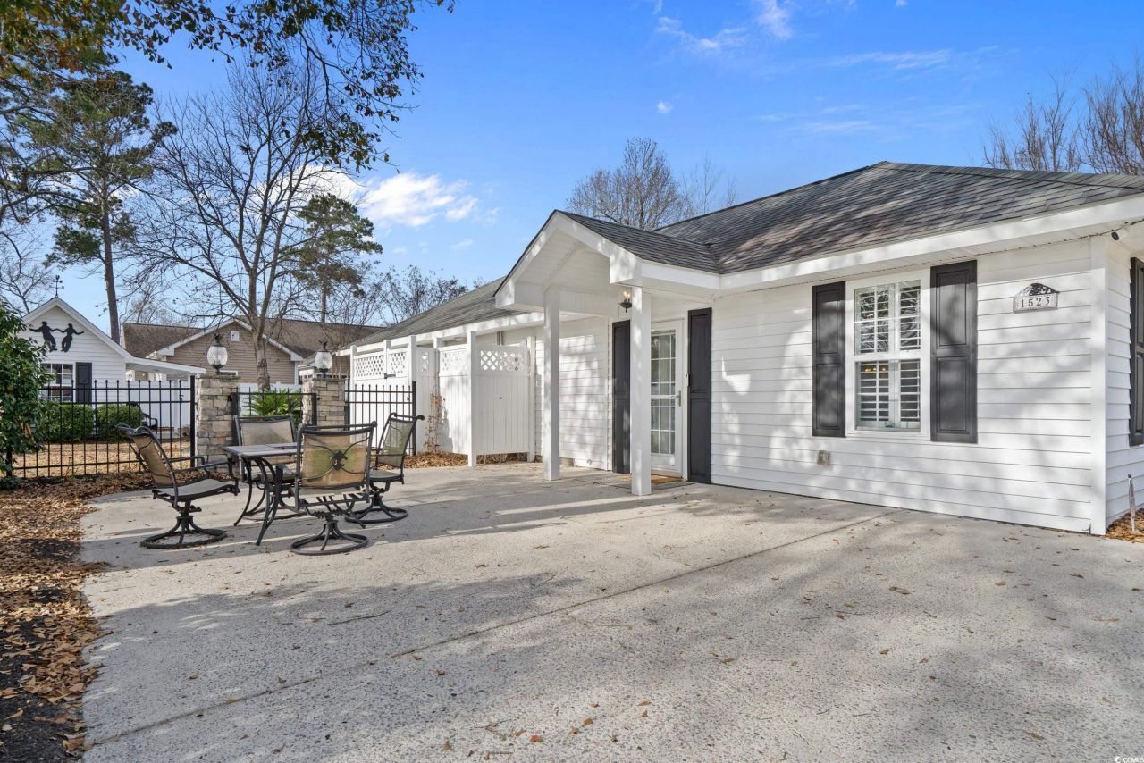 1523 27th Ave. N Photo 40