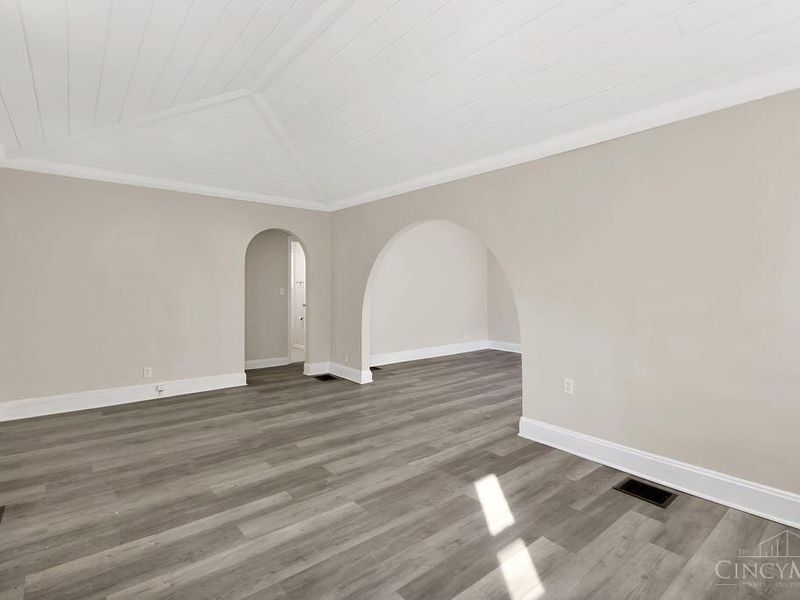 1522 Kenova Avenue, Cincinnati, OH 45237 Photo 8