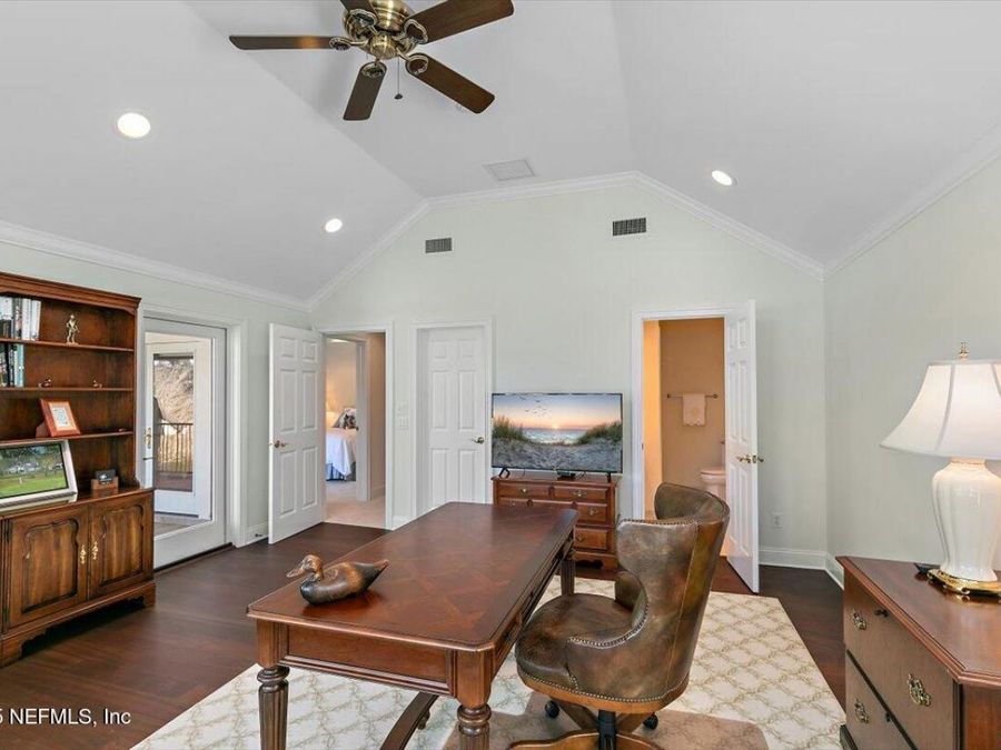 Property Image 37