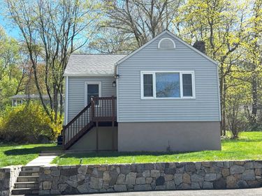 6 Fulton, New Fairfield, CT 06812