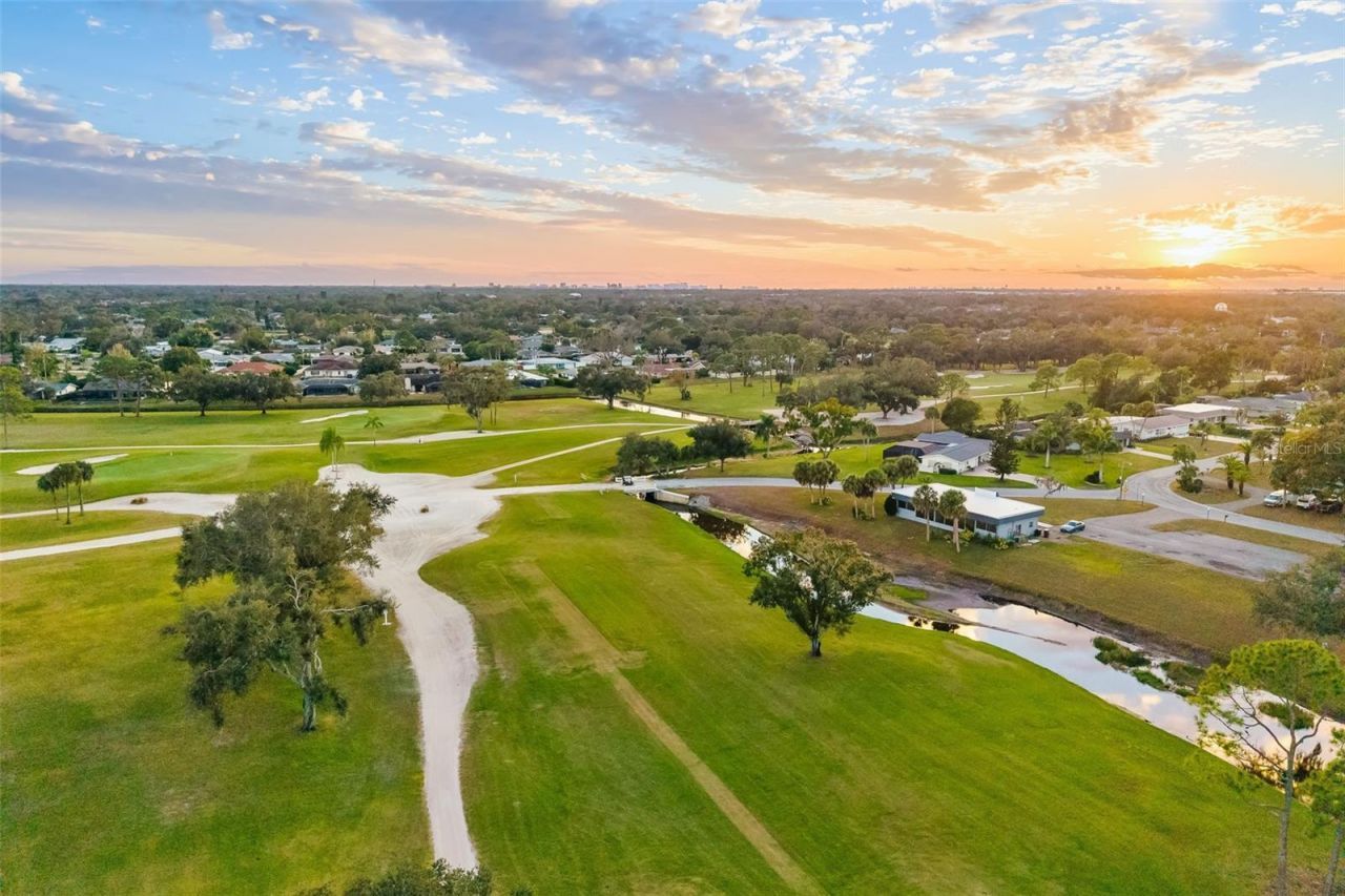 7461 W Country Club Drive, Unit 404, Sarasota, FL 34243 Photo