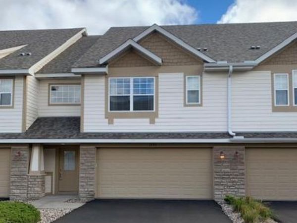 1595 Fox Hunt Way, Victoria, MN 55386