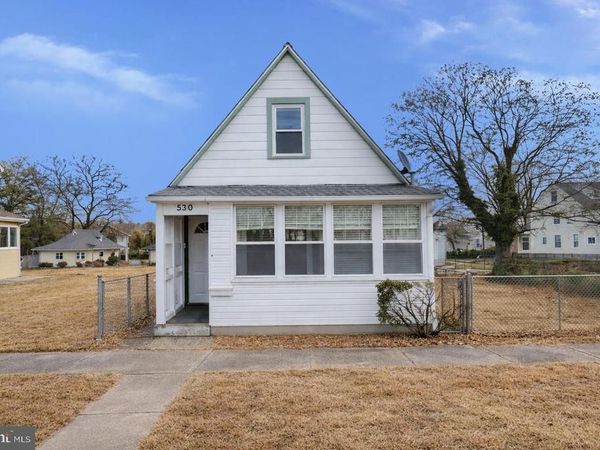 530 MAGNOLIA STREET, BEVERLY, NJ 08010