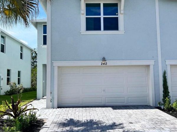 242 Osprey Preserve Boulevard, Jensen Beach, FL 34957