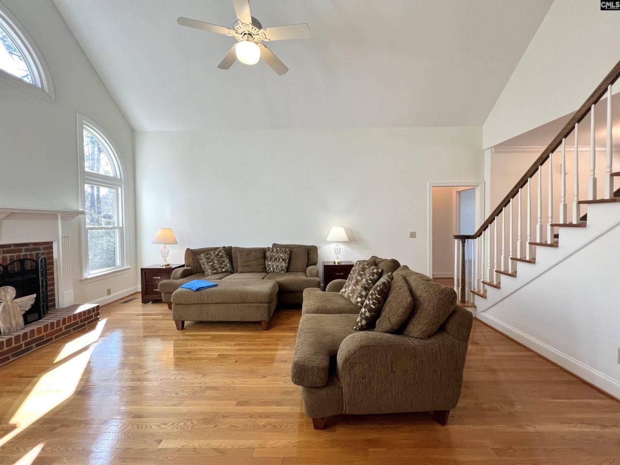 105 Rolling Creek Circle Photo 12