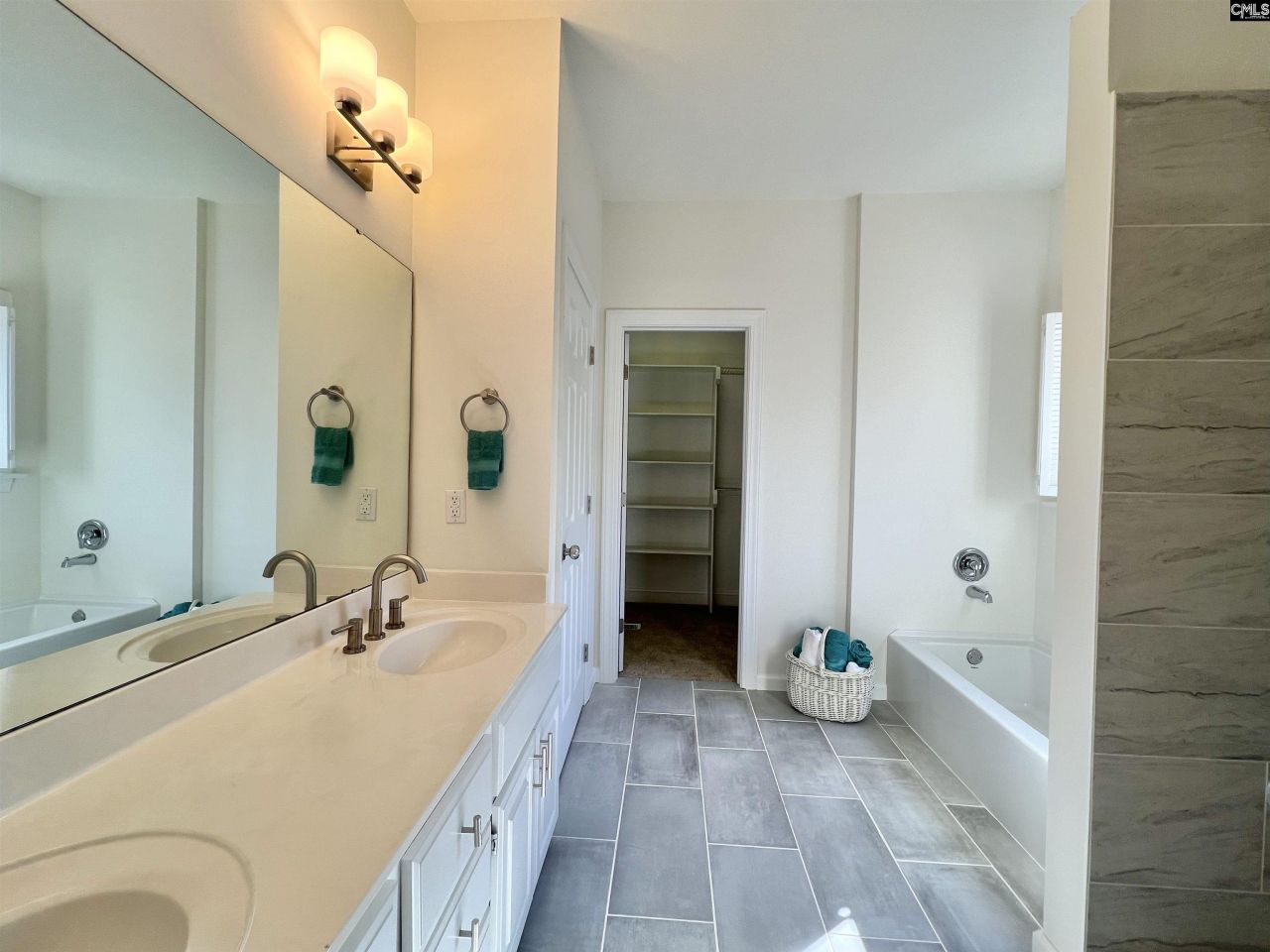 105 Rolling Creek Circle Photo 28