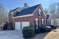 105 Rolling Creek Circle photo 4