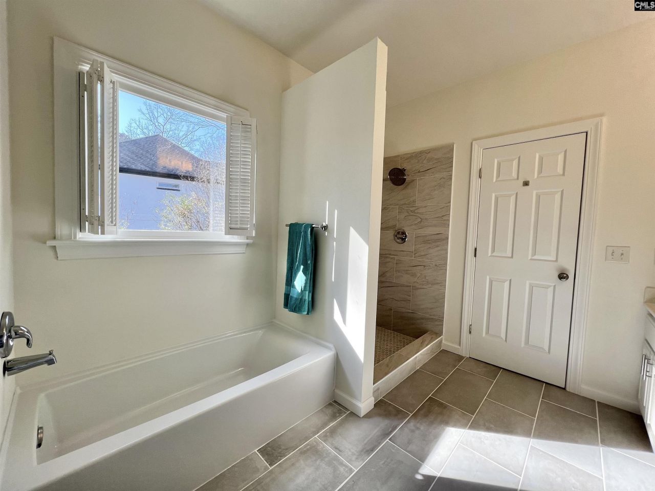 105 Rolling Creek Circle Photo 30