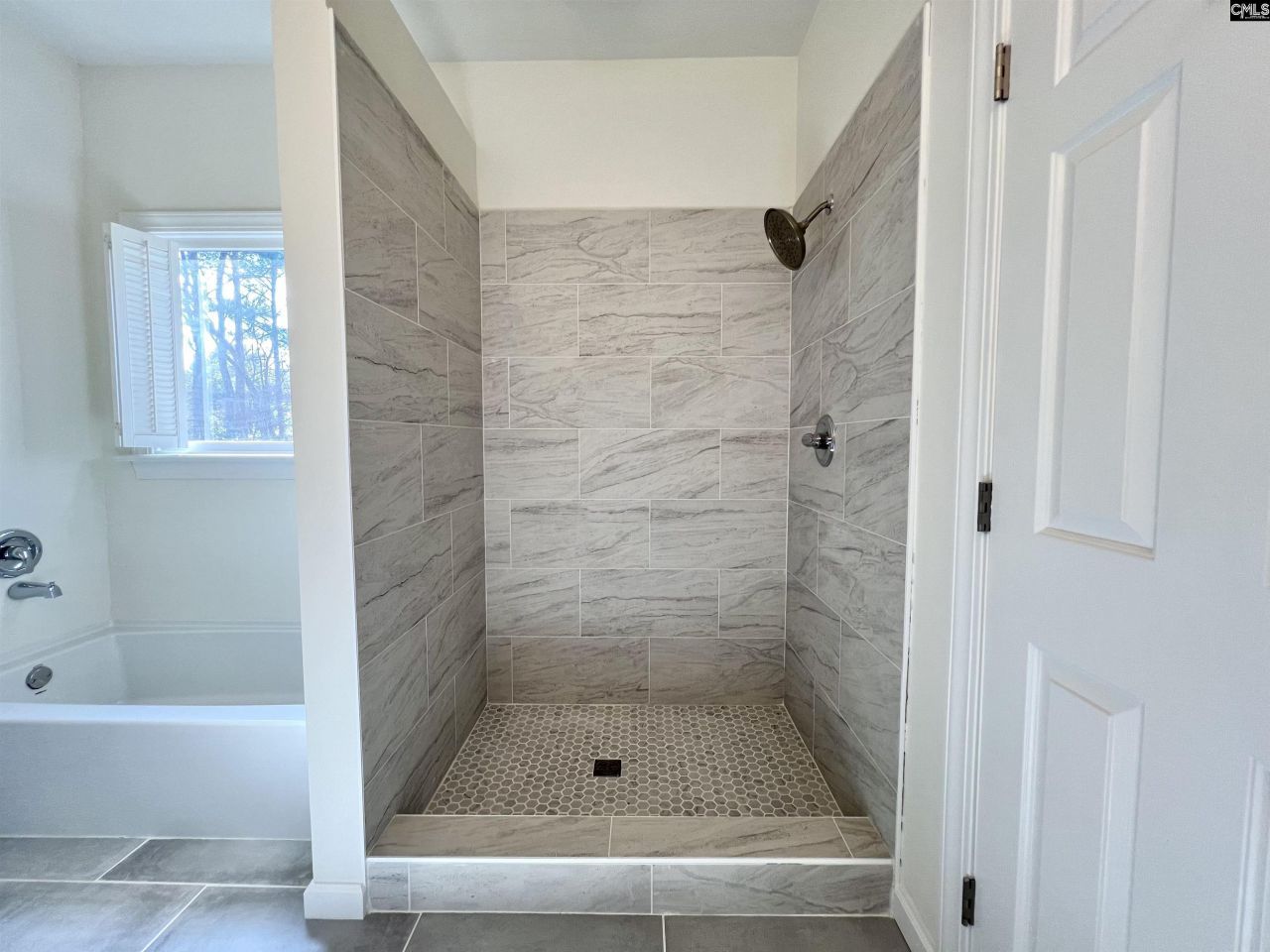 105 Rolling Creek Circle Photo 33