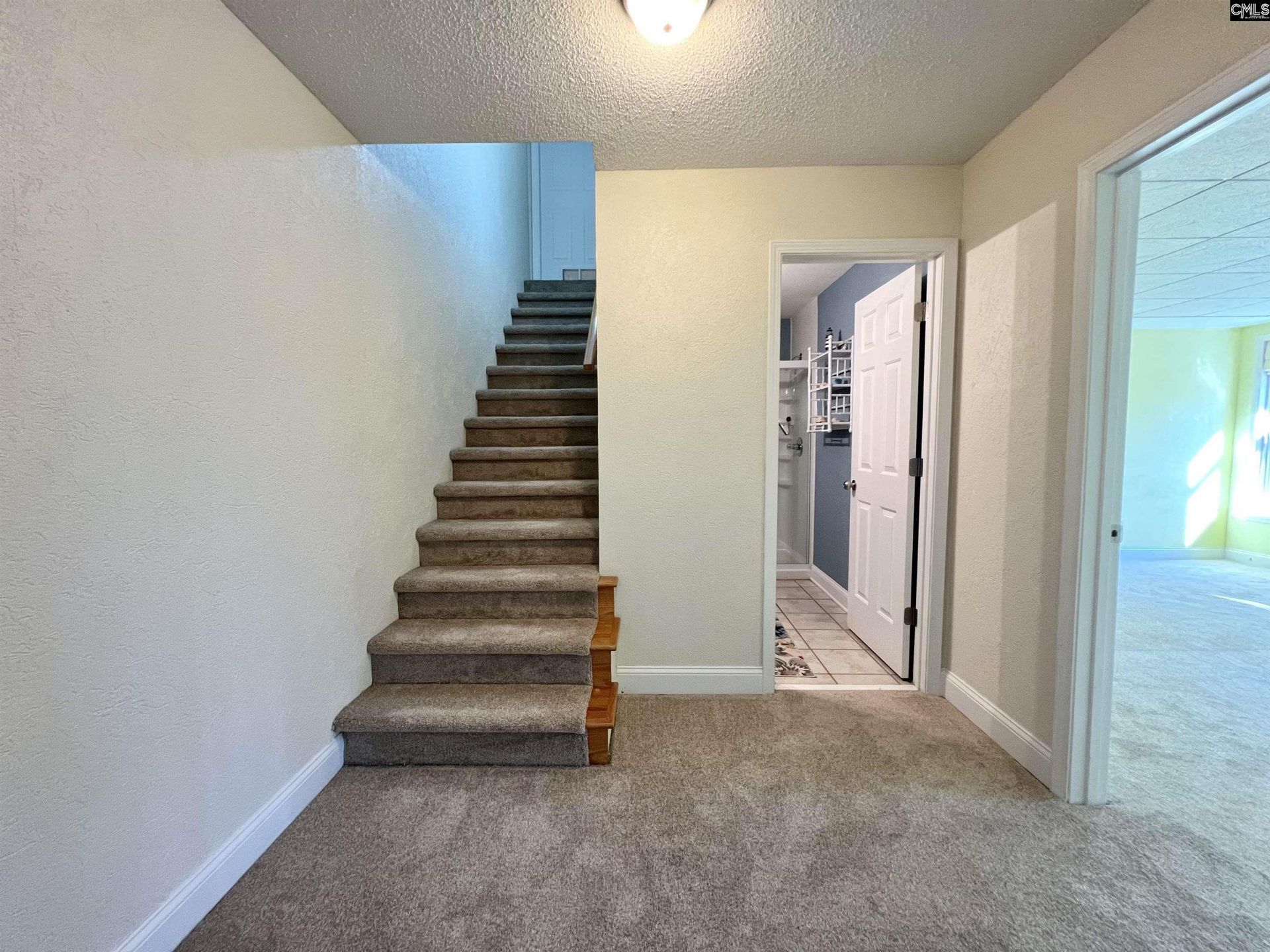 105 Rolling Creek Circle Photo 53