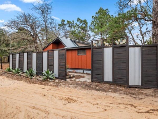 153 Old Wingo PL, McDade, TX 78650