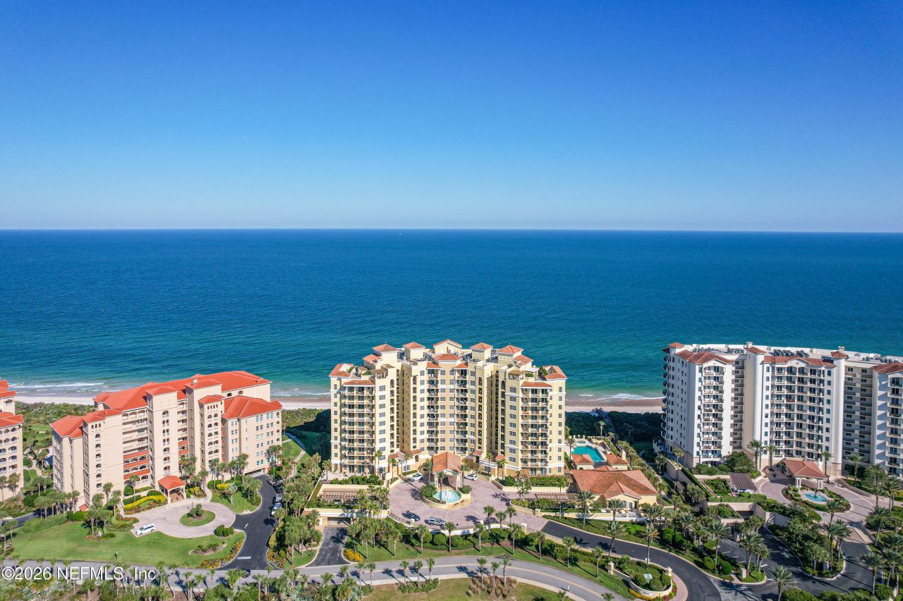 19 AVENUE DE LA MER Palm Coast, FL 32137