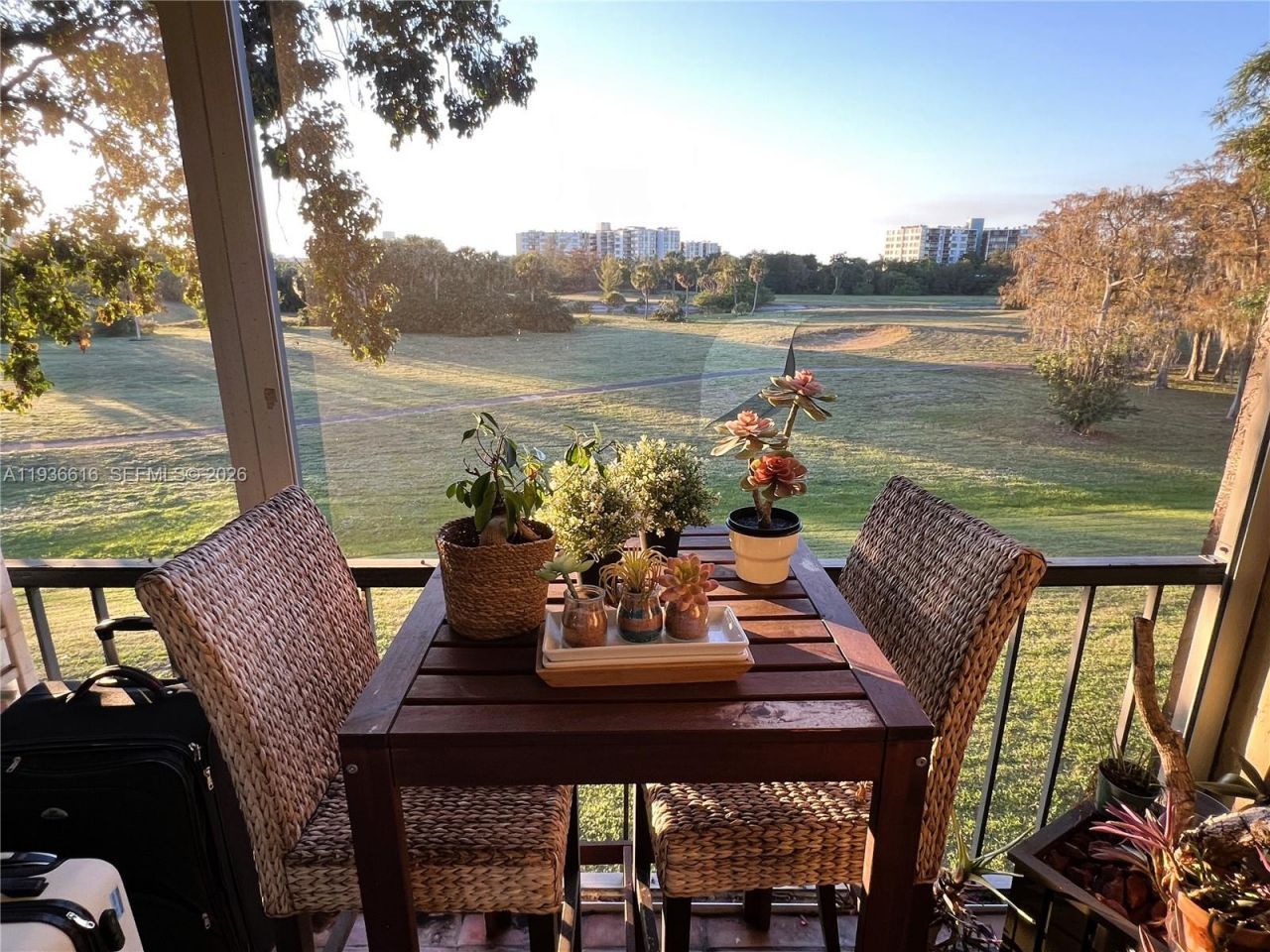 6301 N Falls Cir Dr, Unit 313, Lauderhill, FL 33319 Photo