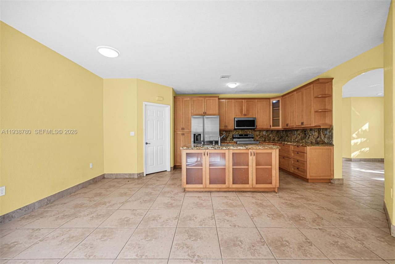 Please Call For Address, Unit 11412, Miami, FL 33186 Photo