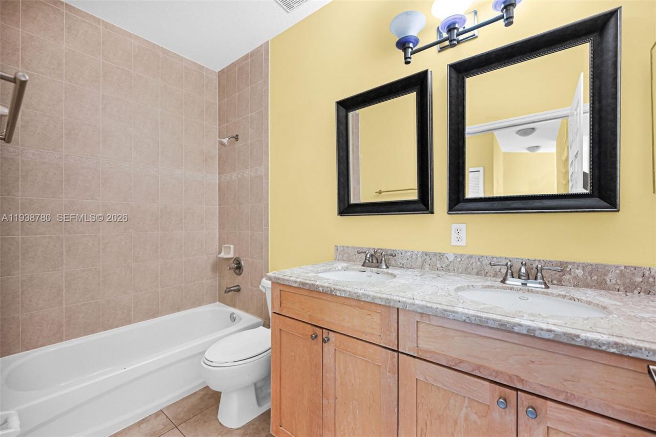 Please Call For Address, Unit 11412, Miami, FL 33186 Photo