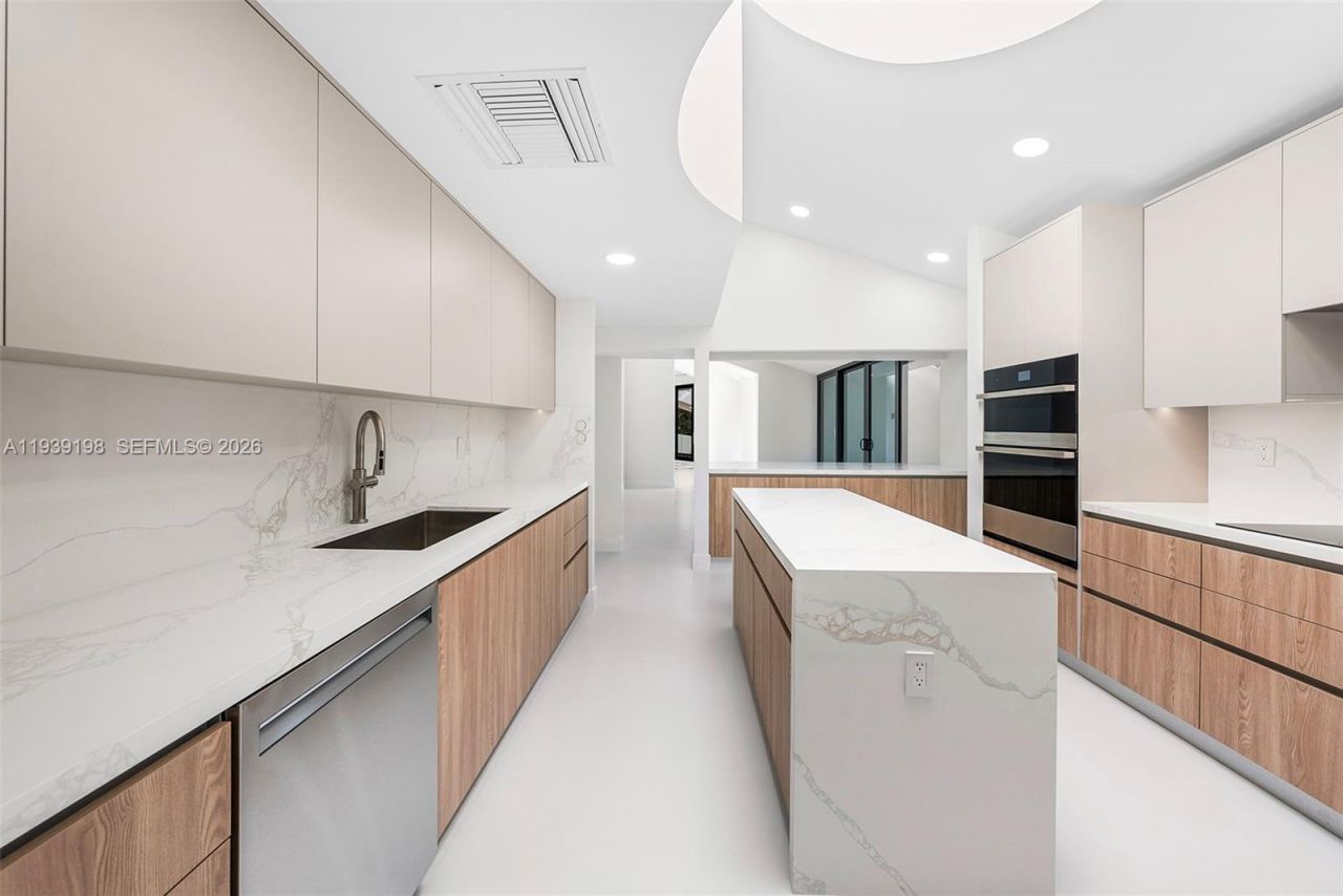 7540 Los Pinos Blvd , Coral Gables, FL 33143 Photo