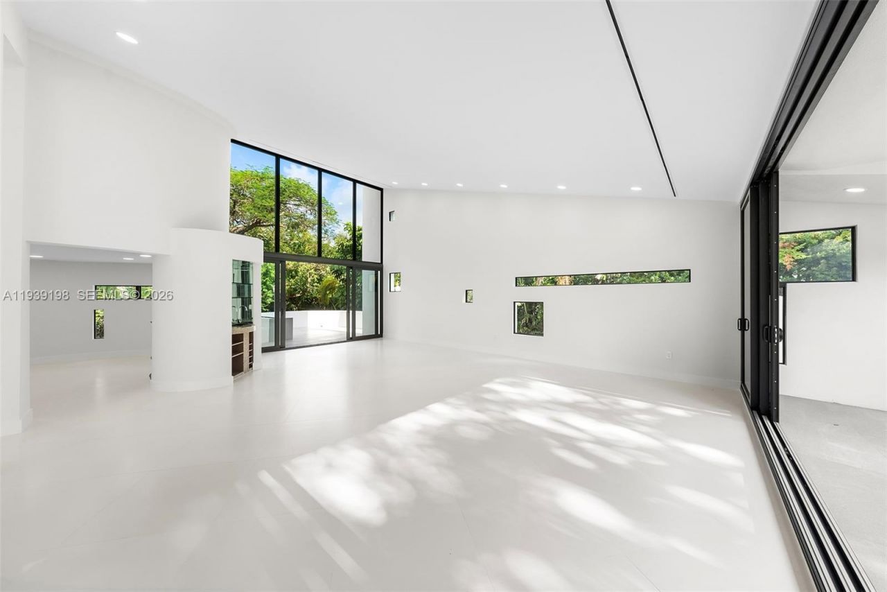 7540 Los Pinos Blvd , Coral Gables, FL 33143 Photo