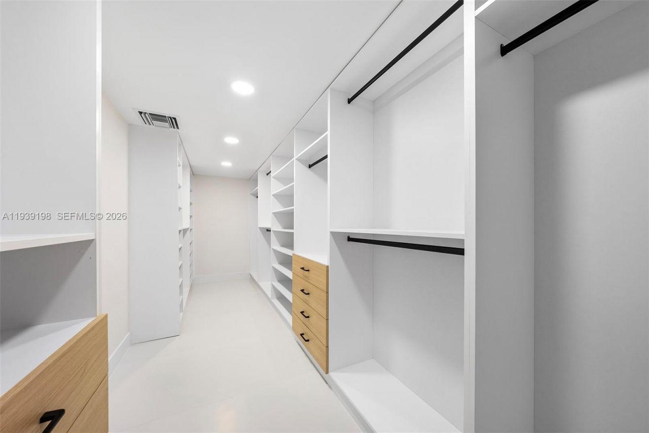 7540 Los Pinos Blvd , Coral Gables, FL 33143 Photo