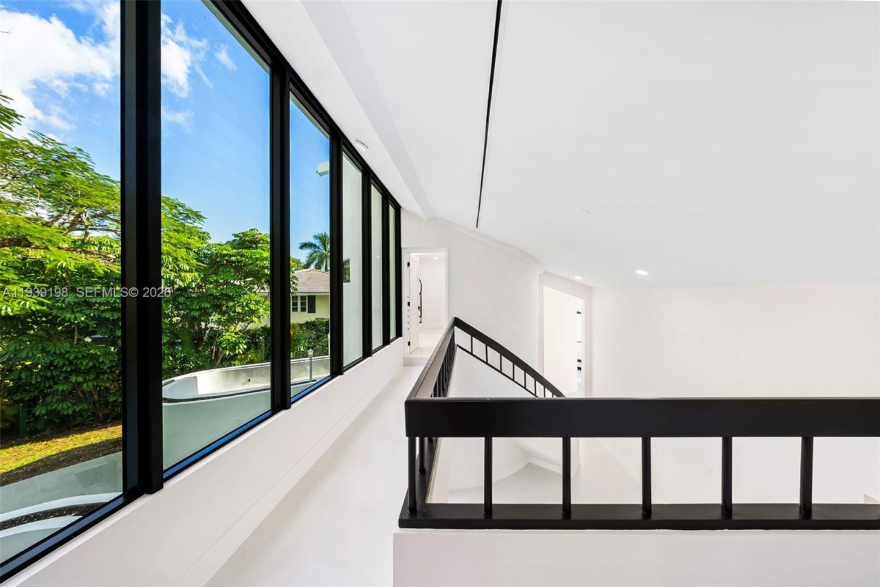 7540 Los Pinos Blvd , Coral Gables, FL 33143 Photo