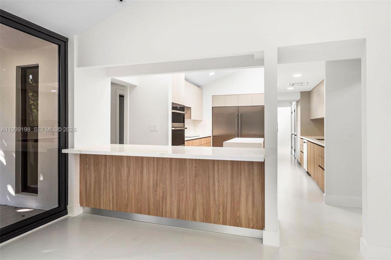 7540 Los Pinos Blvd , Coral Gables, FL 33143 Photo