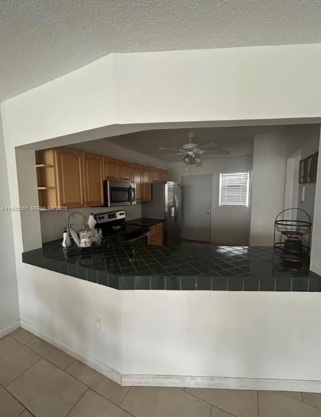 1750 NE 191st St , Unit 403-1, Miami, FL 33179 Photo