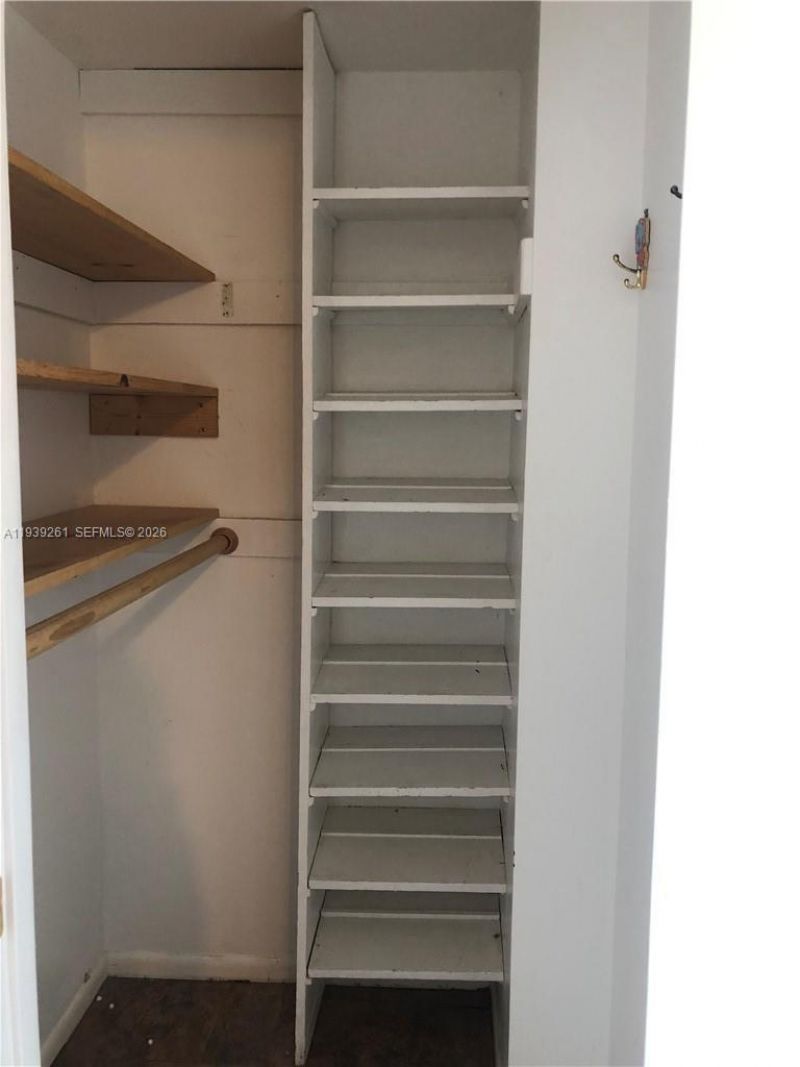 1750 NE 191st St , Unit 403-1, Miami, FL 33179 Photo