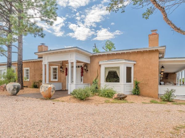 800 Garcia Street, Santa Fe, NM 87505