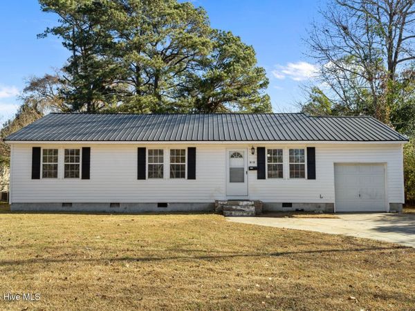 608 Williams Street, Jacksonville, NC 28540