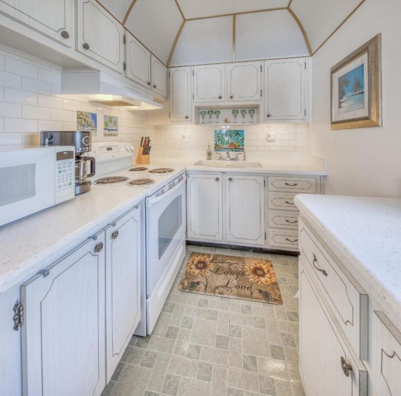 2004 Lake Osborne Drive, Unit 14, Lake Worth Beach, FL 33461 Photo