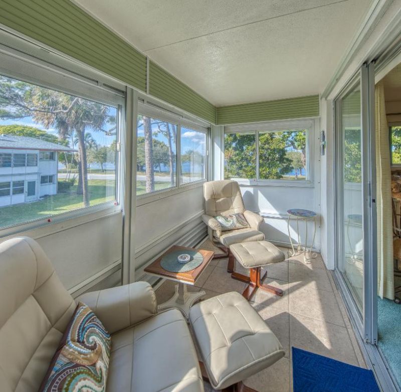 2004 Lake Osborne Drive, Unit 14, Lake Worth Beach, FL 33461 Photo