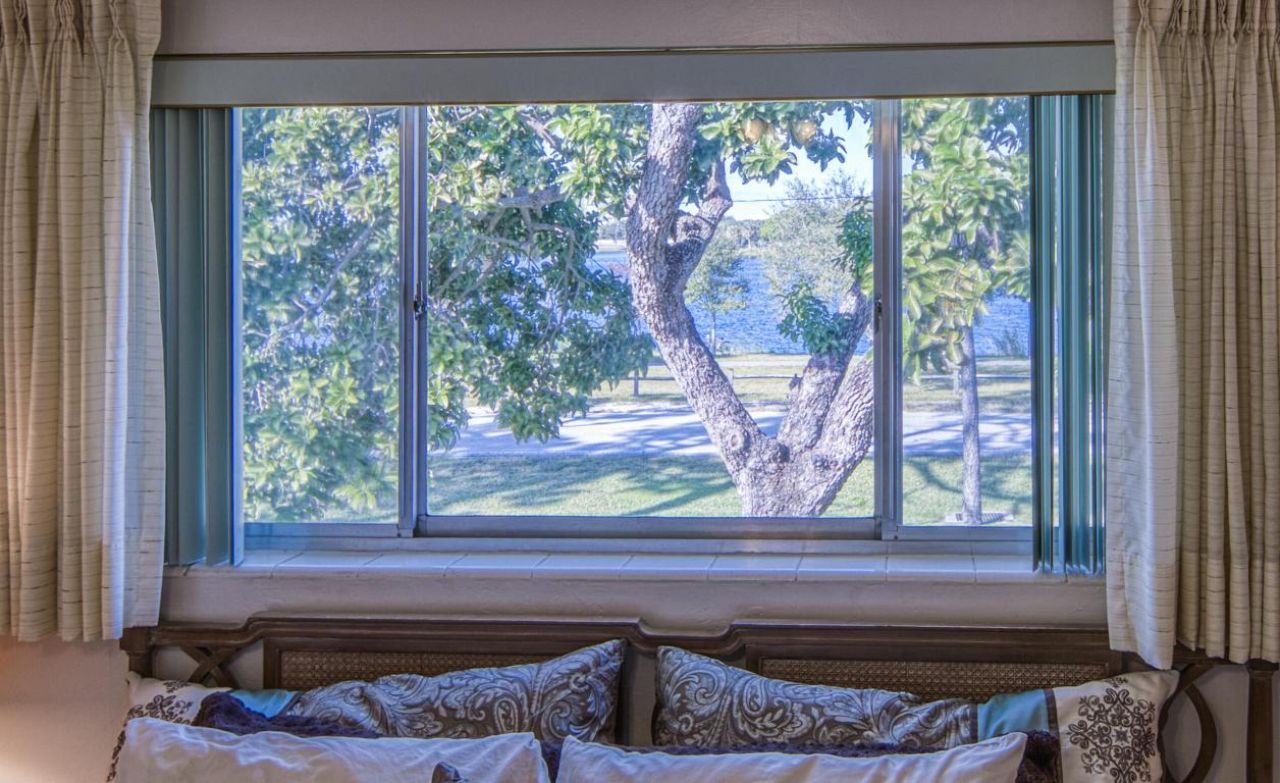 2004 Lake Osborne Drive, Unit 14, Lake Worth Beach, FL 33461 Photo