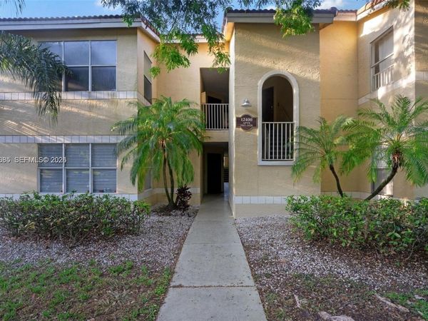 12400 Vista Isles Dr, Unit 1418, Sunrise, FL 33325