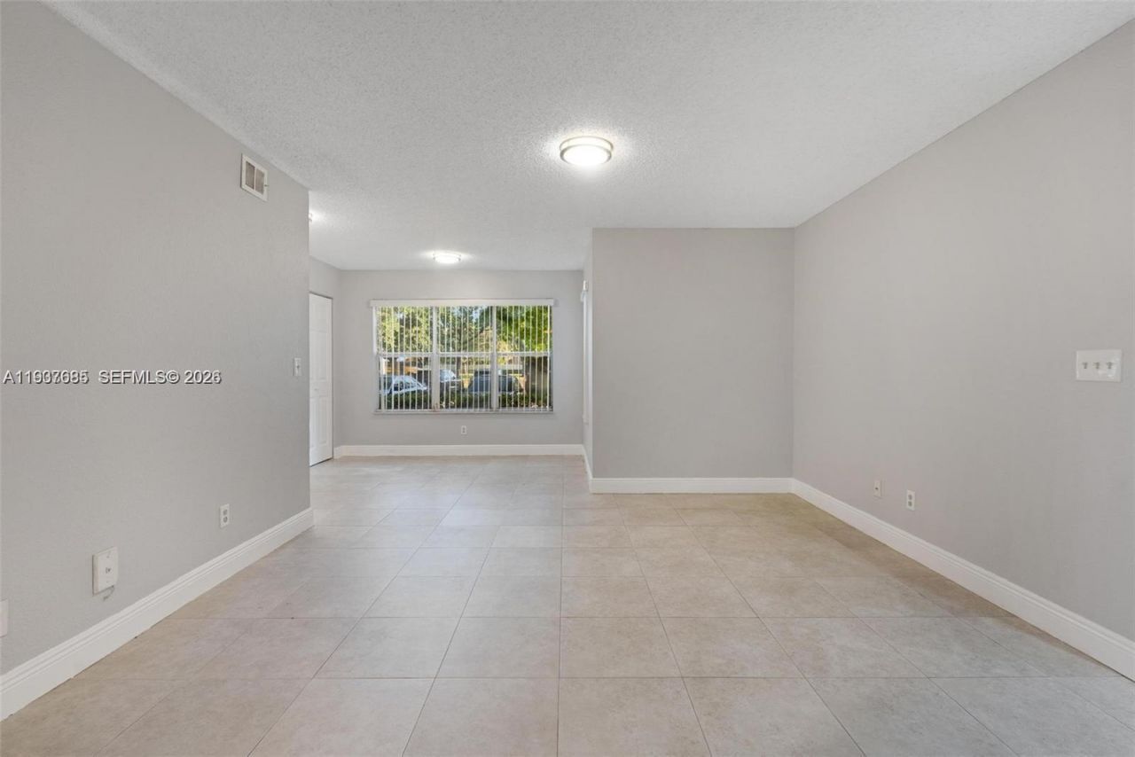 12400 Vista Isles Dr, Unit 1418, Sunrise, FL 33325 Photo