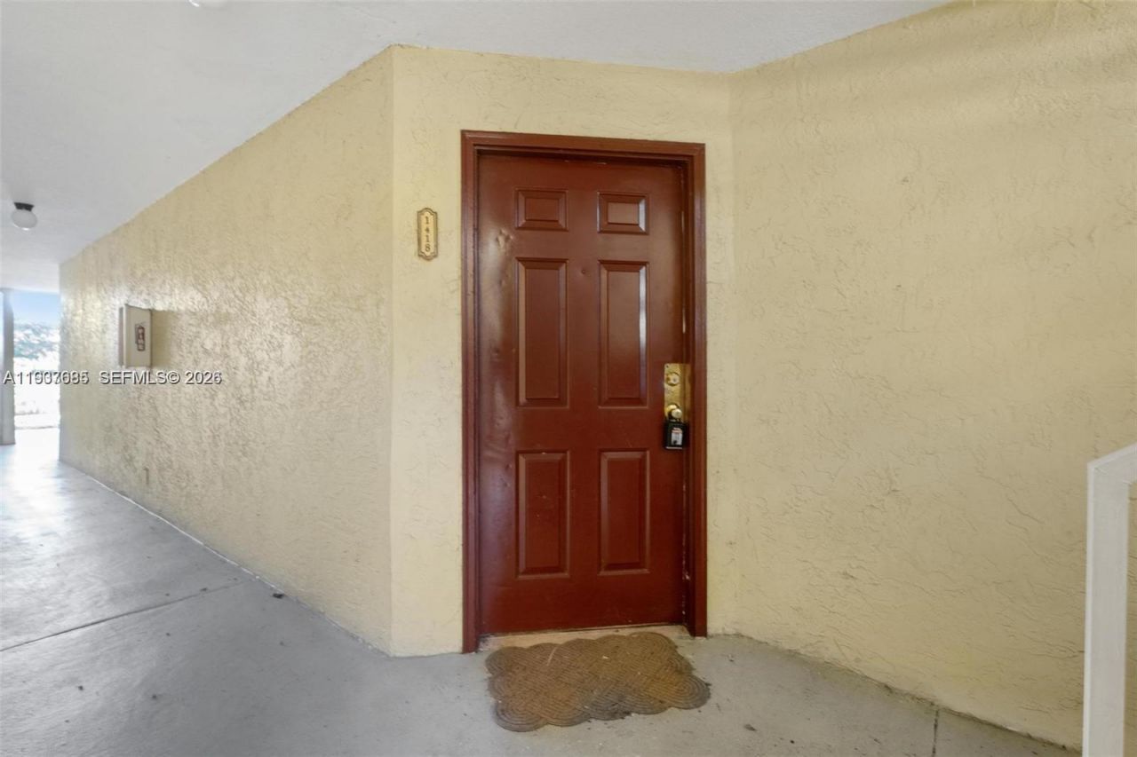 12400 Vista Isles Dr, Unit 1418, Sunrise, FL 33325 Photo