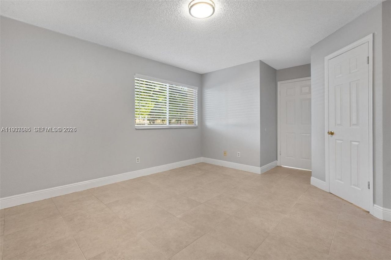 12400 Vista Isles Dr, Unit 1418, Sunrise, FL 33325 Photo