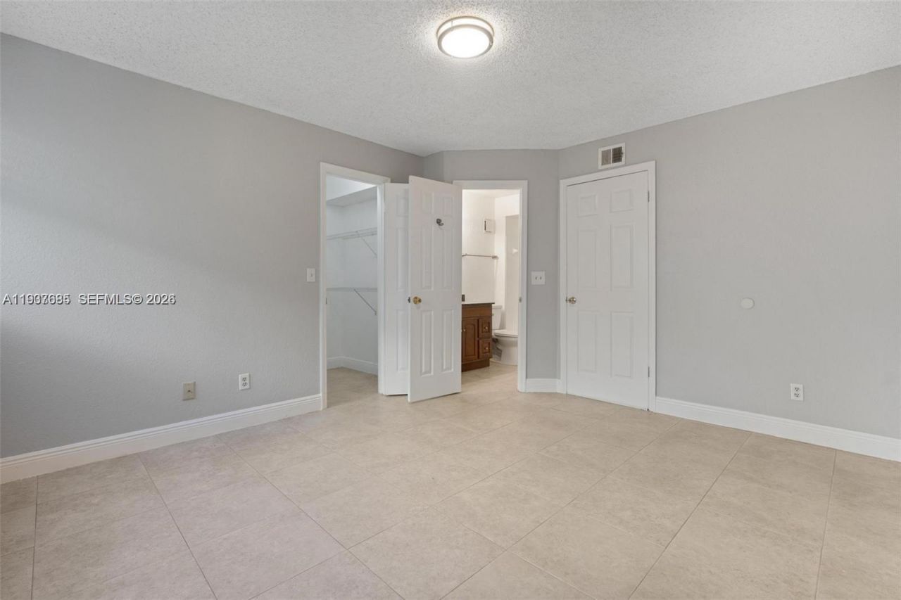 12400 Vista Isles Dr, Unit 1418, Sunrise, FL 33325 Photo