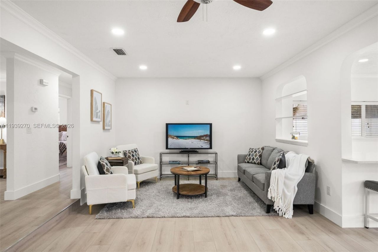 1606 Wahoo Ln, Panama City, FL 32408 Photo