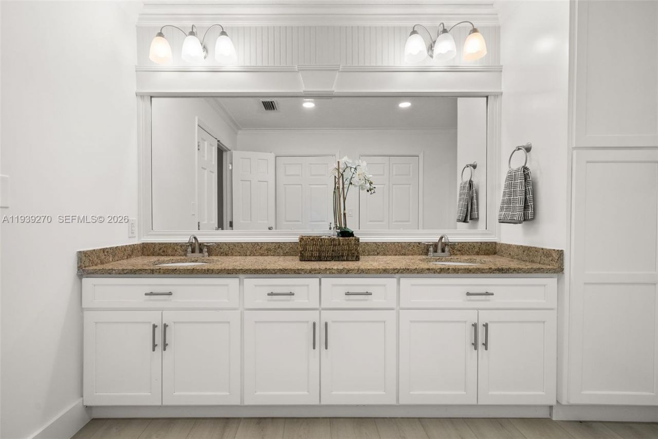 1606 Wahoo Ln, Panama City, FL 32408 Photo