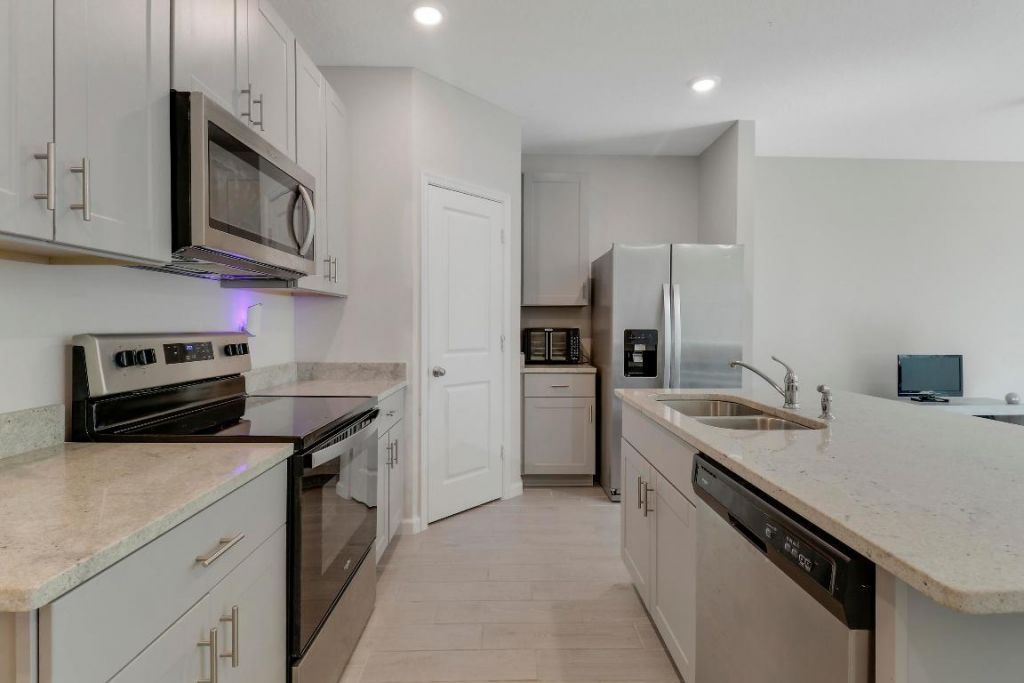 3903 SE Mentmore Lane, Stuart, FL 34997 Photo