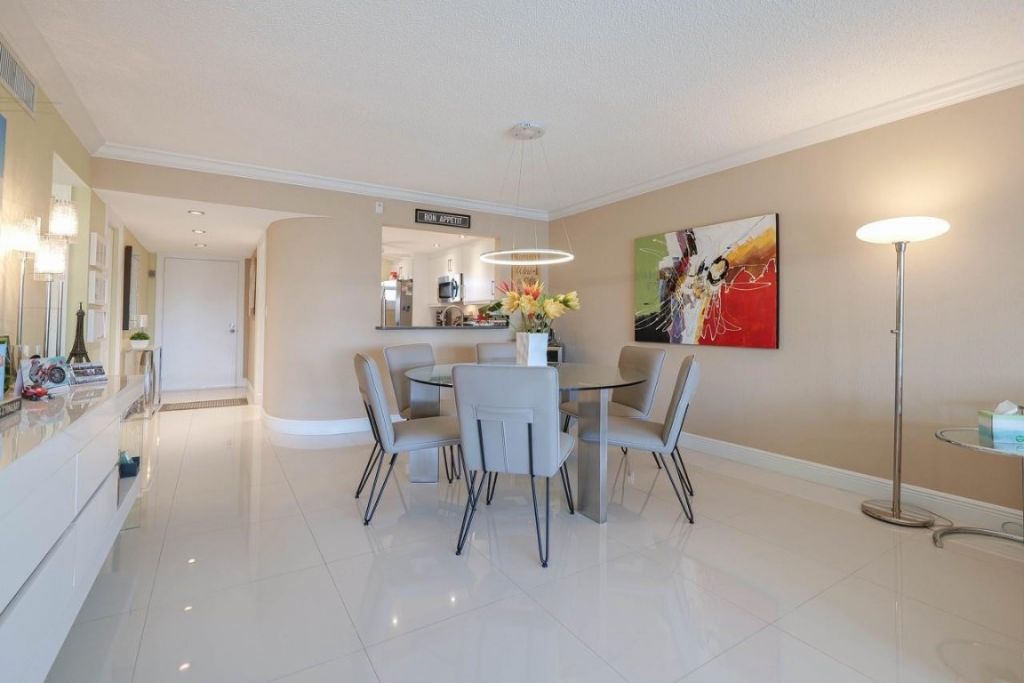 3930 Inverrary Boulevard, Unit 603-D, Lauderhill, FL 33319 Photo