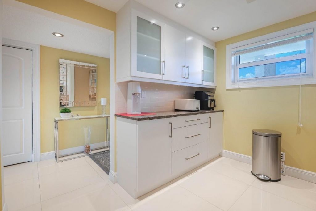 3930 Inverrary Boulevard, Unit 603-D, Lauderhill, FL 33319 Photo