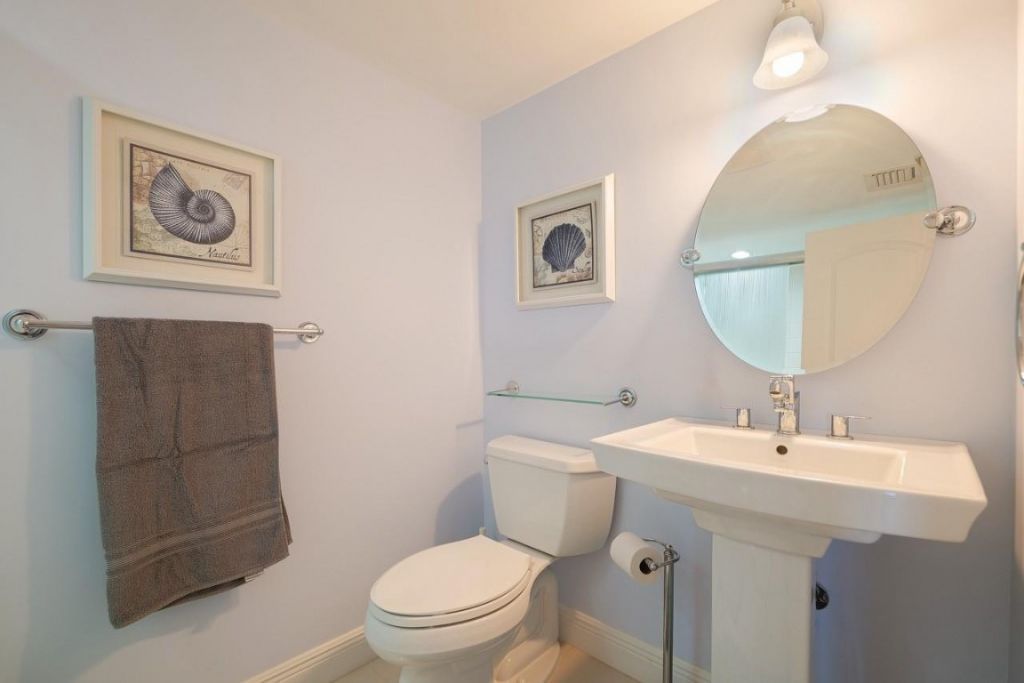 3930 Inverrary Boulevard, Unit 603-D, Lauderhill, FL 33319 Photo