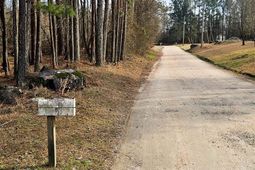 134 Enlow Road photo 4